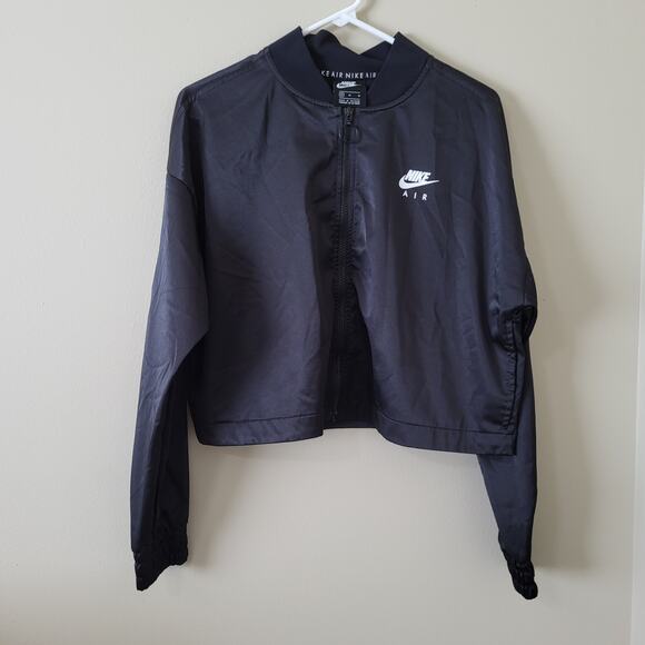 Nike Air Crop Jacket Women's Med Black Full Zip Lightweight Long Sleeve - Picture 1 of 6